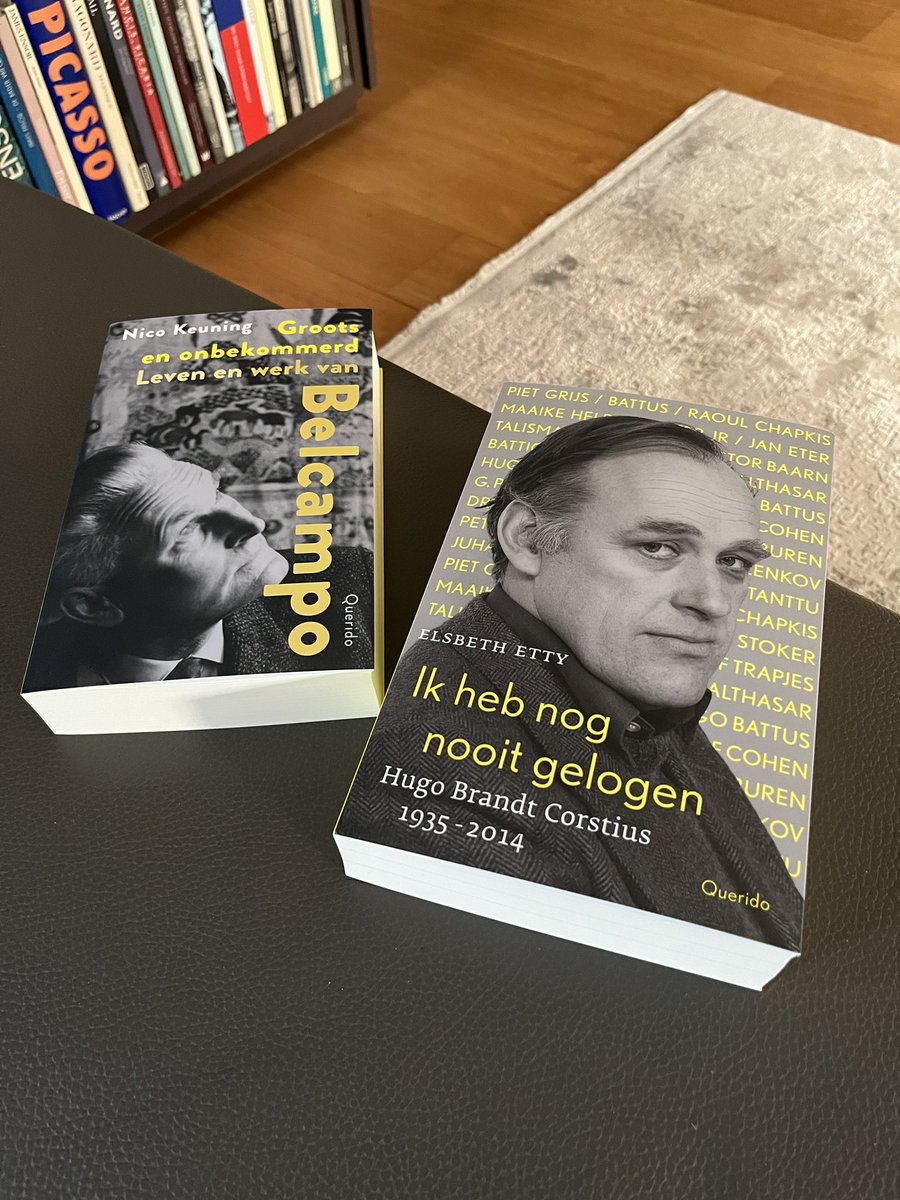 Ik heb uitgeverij <a href="/Querido_nl/">Uitgeverij Querido</a> een topdag bezorgd. Twee prachtige biografieën aangeschaft op één dag: Hugo Brandt Corstius &amp; Belcampo. Mij hoor je even niet #grijs #battus #helder #chapkis #cohen #trapjes #eter #baarn #buren #talisman