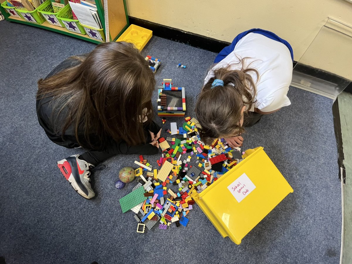 lsetmanchester's tweet photo. Here’s what we got up to at Games Club with @Year6Allsaint children at @AllSaintsCoE_NH today https://t.co/8OfQg8Wxnk