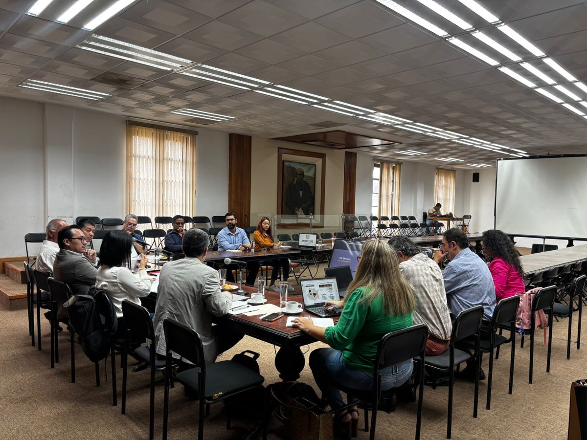 Reservas_Mor's tweet photo. Hace unos días el Dir. Gilberto González Pacheco, tuvo la oportunidad de participar en una reunión interinstitucional con autoridades federales y locales con el fin de seguir coadyuvando en pro del Estado de Morelos.  

#moreloslatierraquenosune #ReservasTerritoriales #cert https://t.co/1qi2xCRCXk