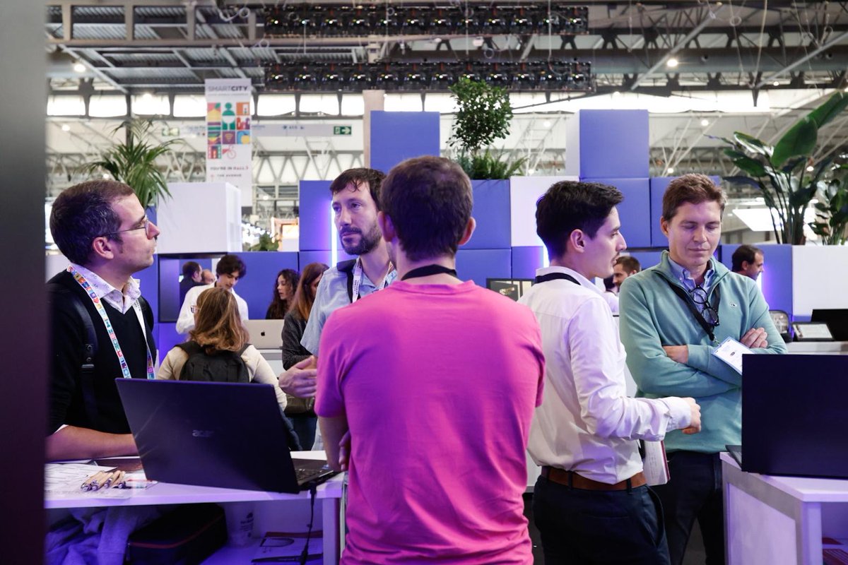 bcndeeptech's tweet image. ♻️ The Barcelona Deep Tech Summit is committed to respecting the environment and reducing its carbon footprint.
In keeping with our commitment to decarbonization, we are planting 42 trees to offset these emissions.
#carbonfootprint #barcelonadeeptechsummit