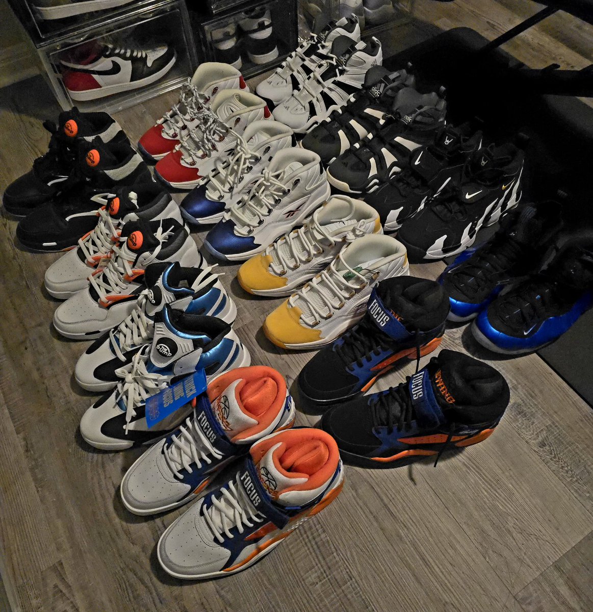 PhilSneakerhead's tweet photo. 90s Basketball Sneakers best era of Sneakers #Nike #Reebok #converse #adidas https://t.co/zdbZA5UJs5