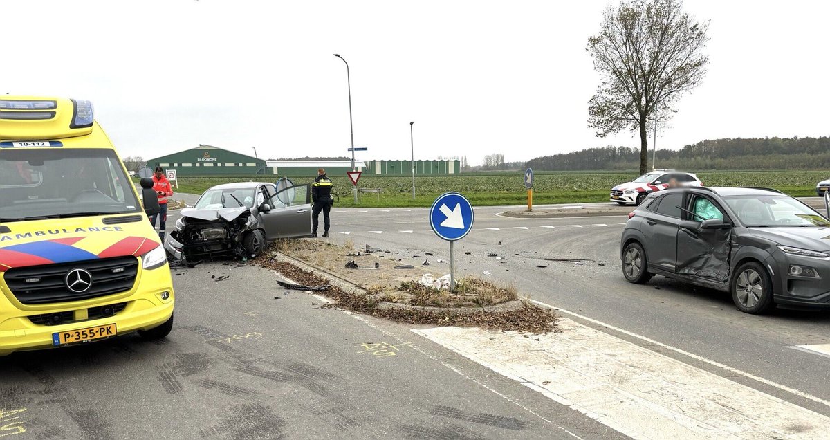 Drie gewonden bij aanrijding in Wervershoof