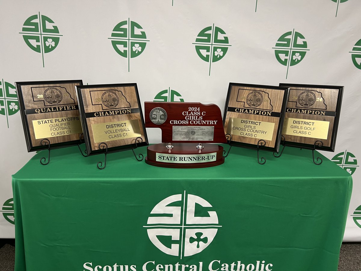 What a fantastic fall activities season that was had at Scotus Central Catholic. A state runner up in Girls Cross Country, District Championships in Girls Golf, Girls Cross Country, and Volleyball. The Football team qualified for the state playoffs.