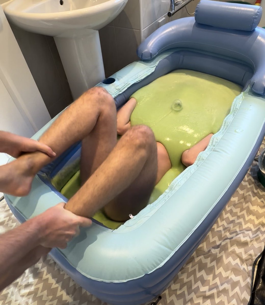 TheGungee tweet media