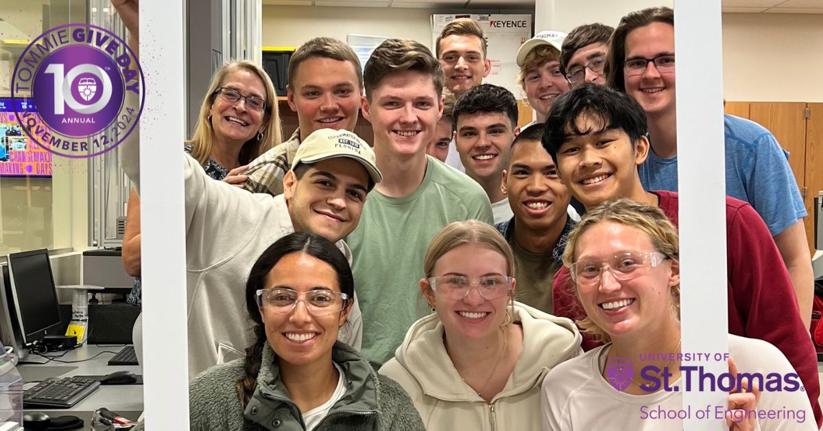 UST_Engineering's tweet photo. Today is #TommieGiveDay at @UofStThomasMN @UST_Engineering ! We have the opportunity to unlock a $40K gift match if we can secure 125 or more donations by 11:59 PM tonight! Can you help us make our goal? https://t.co/eqpgRS5cN3 #TommieGiveDay #TommieEngineers https://t.co/NoC5EYcorj