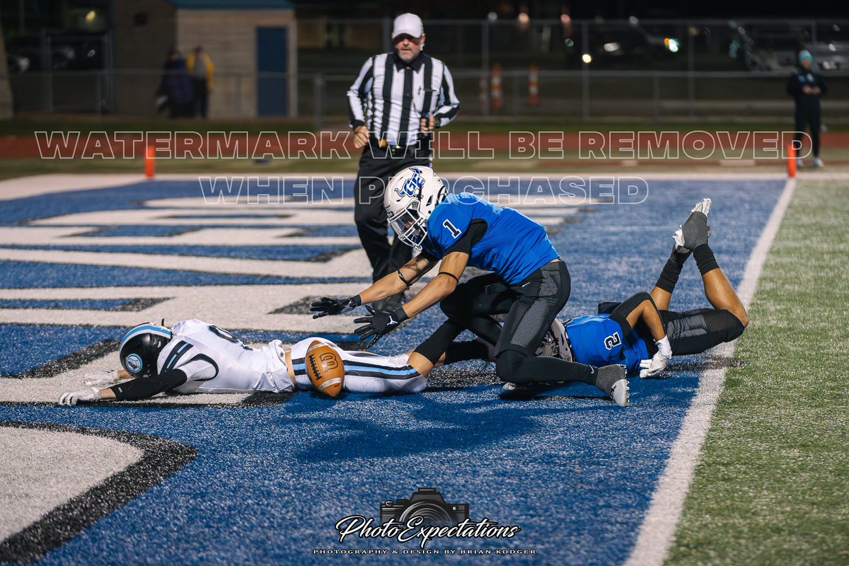 PhotoExpectatio's tweet image. GEHS kick off recovery for a Touchdown!! 

- For purchasing options, and to view all the photos from the game, click on the following link to my website album - photoexpectations.com/Sports/2024-25…