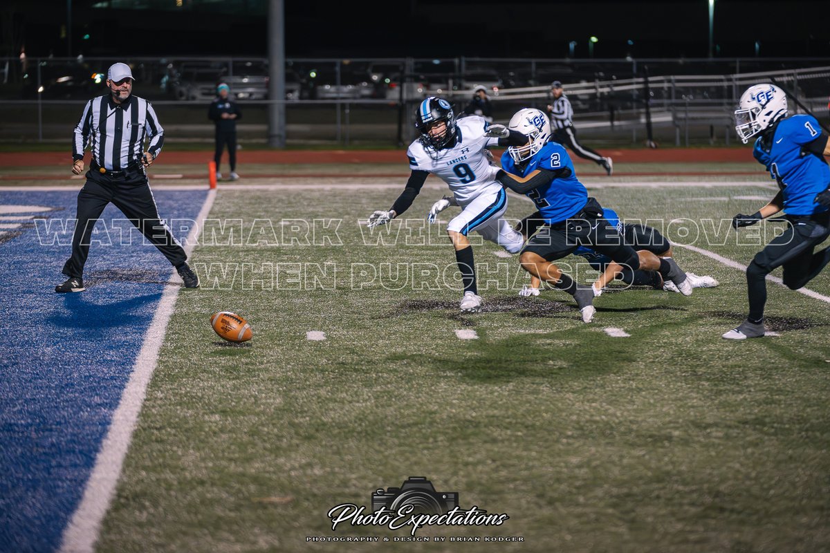 PhotoExpectatio's tweet image. GEHS kick off recovery for a Touchdown!! 

- For purchasing options, and to view all the photos from the game, click on the following link to my website album - photoexpectations.com/Sports/2024-25…