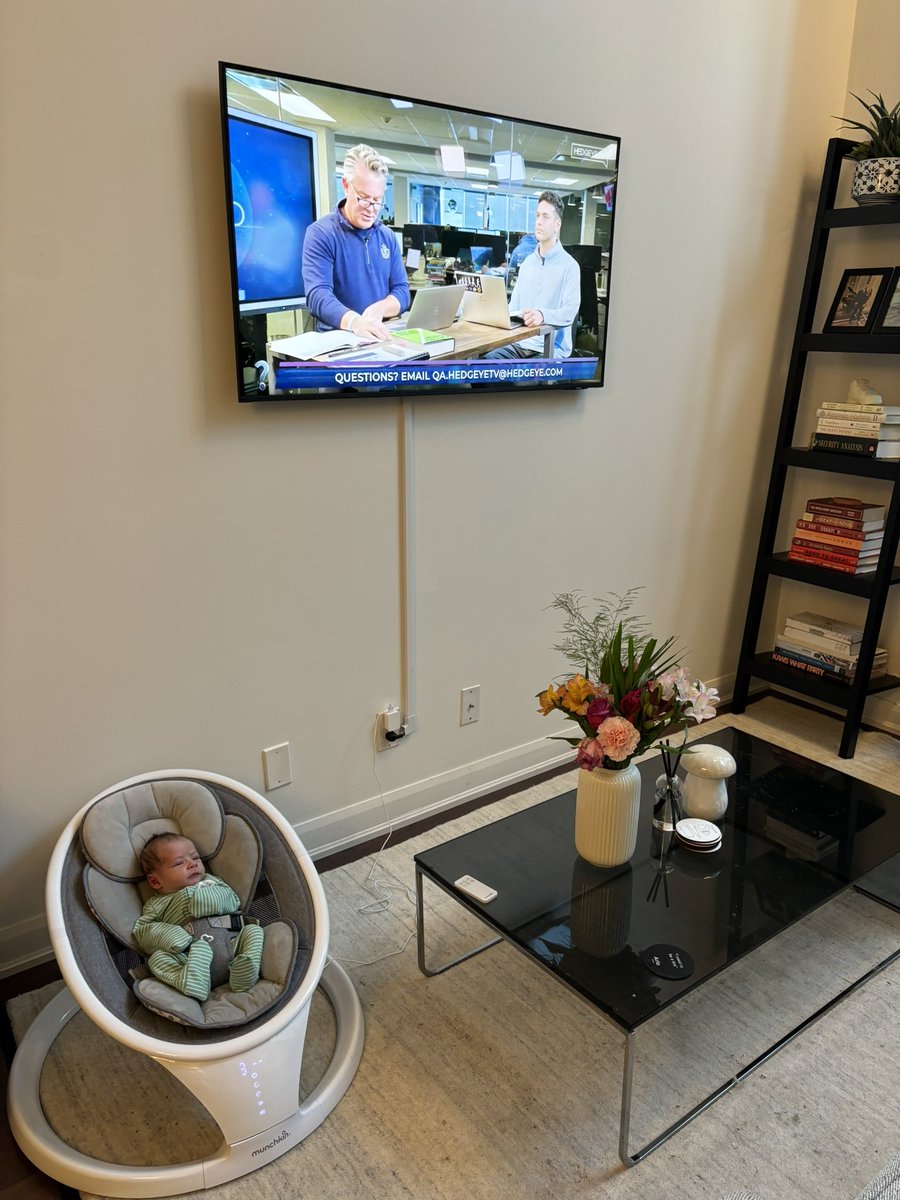 BD_Investing's tweet photo. @KeithMcCullough never too early to teach ‘em how to Risk Manage https://t.co/fXR1W2I6V1