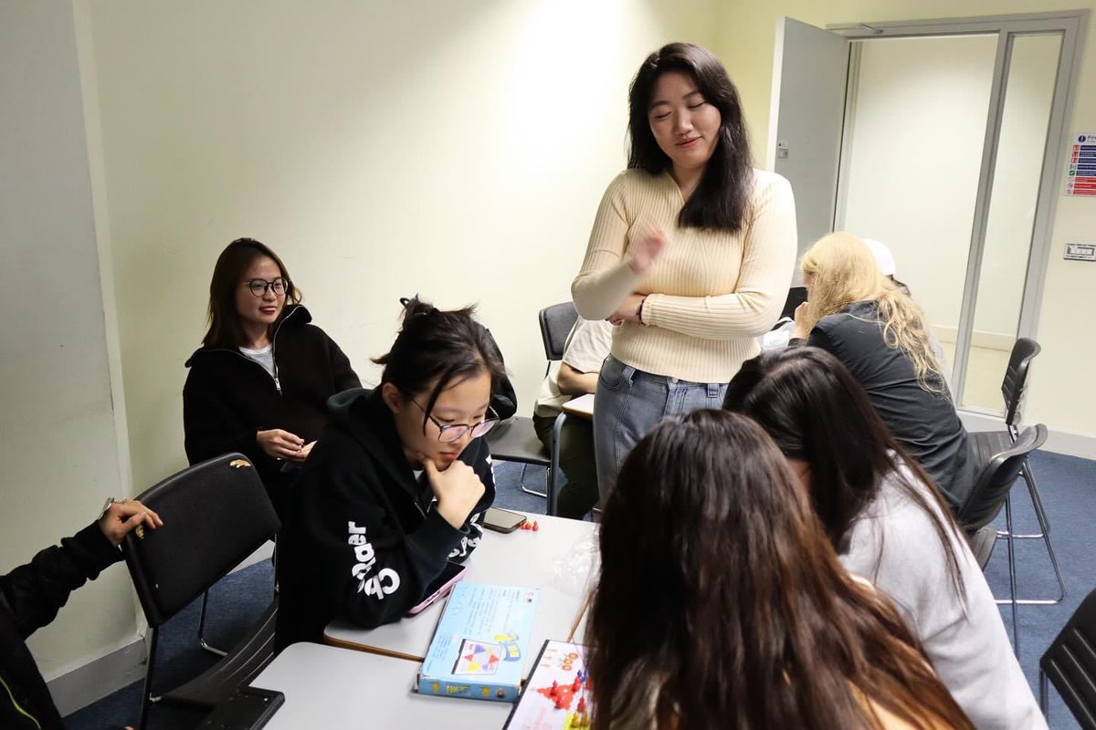 instituteucc's tweet photo. Oct 30, UCC CI hosted “Friendship Through Chess” at ORB! Students dove into the world of Go, Gomoku, Chinese Checkers, Pitch-pot &amp; card games 🃏🎲, sharing laughter, learning, and cultural stories. 🌏❤

#UCCConfuciusInstitute #CulturalExchange #ChineseGames #DiscoverChina #UCC https://t.co/jTpRIHENxs