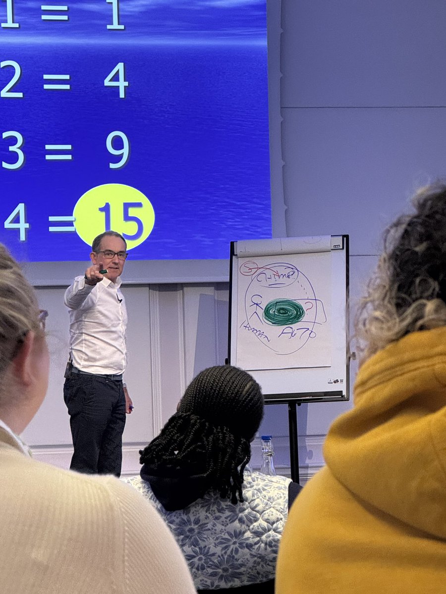 Harry Hayes tweet media