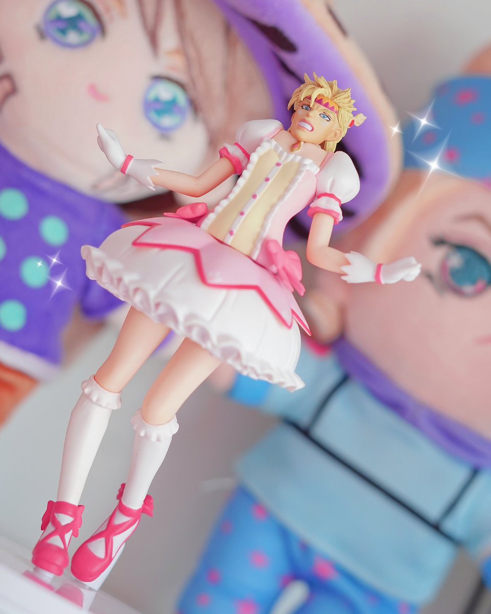 zeppelisimp's tweet photo. Caesar Chan✨ https://t.co/cVSYlTMEm6