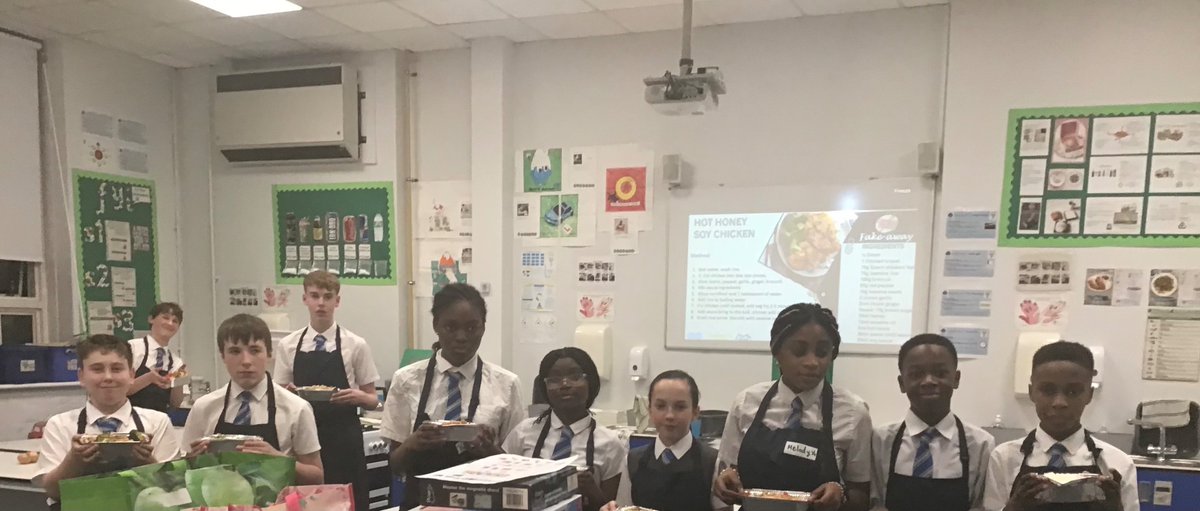 HolyroodParent1's tweet photo. Honey Soy Chicken @HolyroodSec  cooking with the Southside Youth Zone. #Partnerships https://t.co/Sb5XUPj3CF