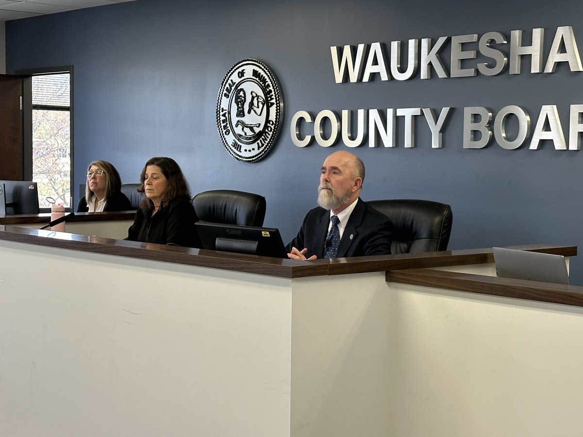 Waukesha County Executive Paul Farrow tweet media