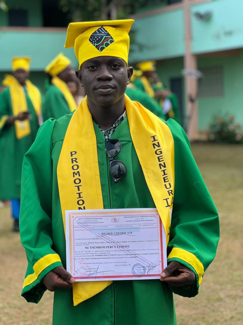 tsembompercy's tweet photo. 🎓 Just graduated with a Diploma in Software Engineering from AIC’s Cameroon! My final project focused on creating a relocation service app using React Native—an incredible journey in app development and user-centered design. Ready for the next chapter in tech! 🚀 #Graduation https://t.co/BFAMY4YQZi