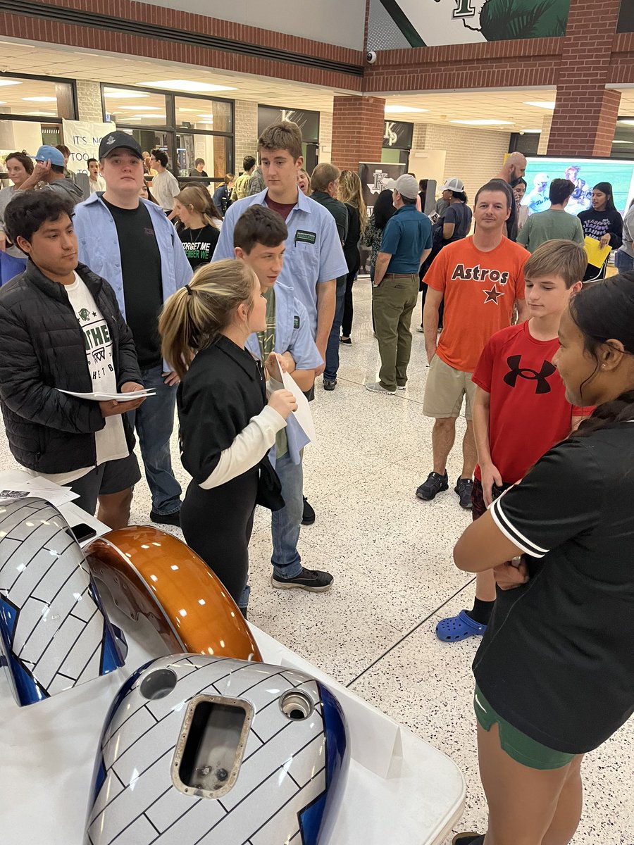 KphsAuto's tweet image. 8th grade night at the PARK was amazing last night. The Collision and Refinishing program was a hit. The future of the industry is looking wonderful.
@HumbleISD_KPHS 
@HumbleISD_CTE 
@HumbleISD 
@I_CAR_Education
