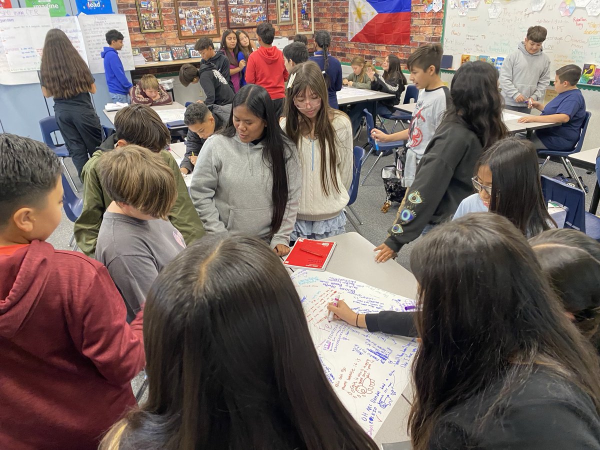 ⁦<a href="/BSD_GATE/">BSD GATE</a>⁩ students participated in a world cafe discourse strategy to discuss the universal concepts of our next class novel 💙🐾 #BMSistheBEST! #BurtonExperience
