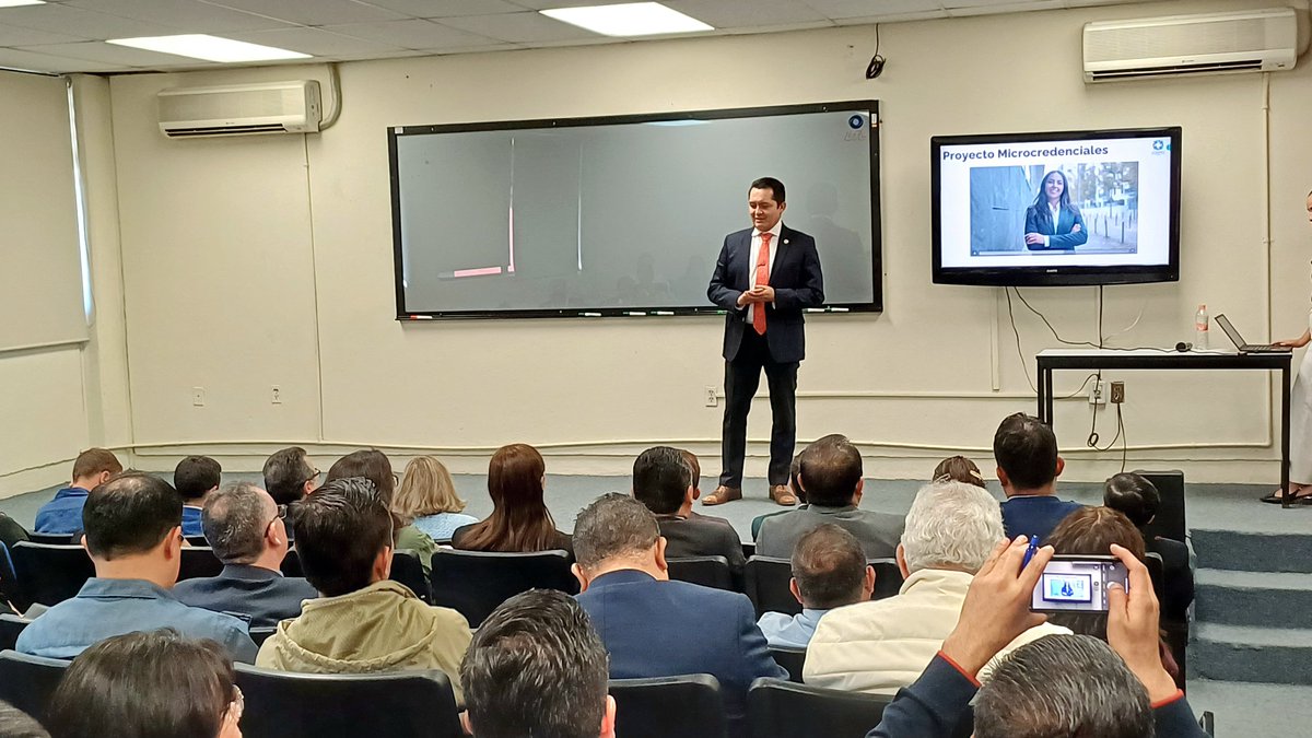 UTLmex's tweet photo. Recibimos con orgullo a personalidades de España en una reunión organizada por la @COEPESGTO  para fortalecer la educación superior en el estado.🎓🚀

Gracias a las autoridades educativas que nos acompañaron en esta importante reunión.🌐✨

#SomosComunidadUTL #UTLyCOEPES https://t.co/Y1onFoJbQZ