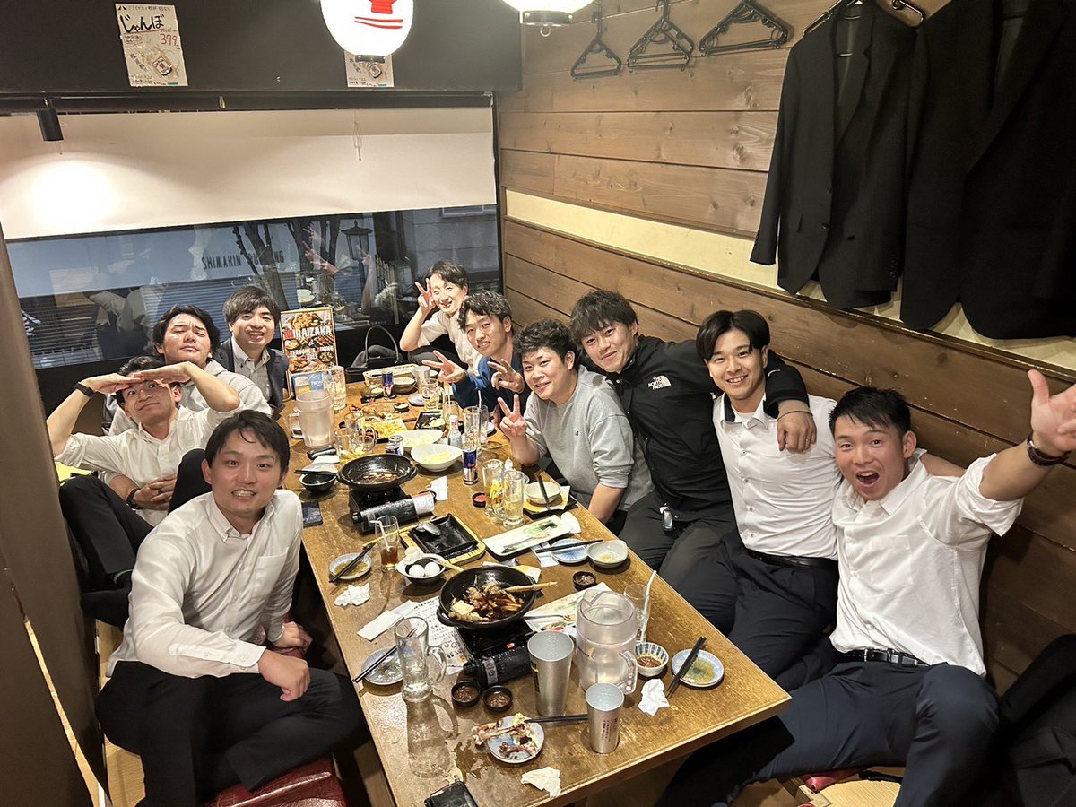 sutiger_edogawa's tweet photo. CHUYANS+、スタイガー定例会🍻
今年は両チーム我慢の年になってますので、反省会です���
来期は見せるぞ底力⚾️💪

@Chuyans_plus https://t.co/t021DlCgEd
