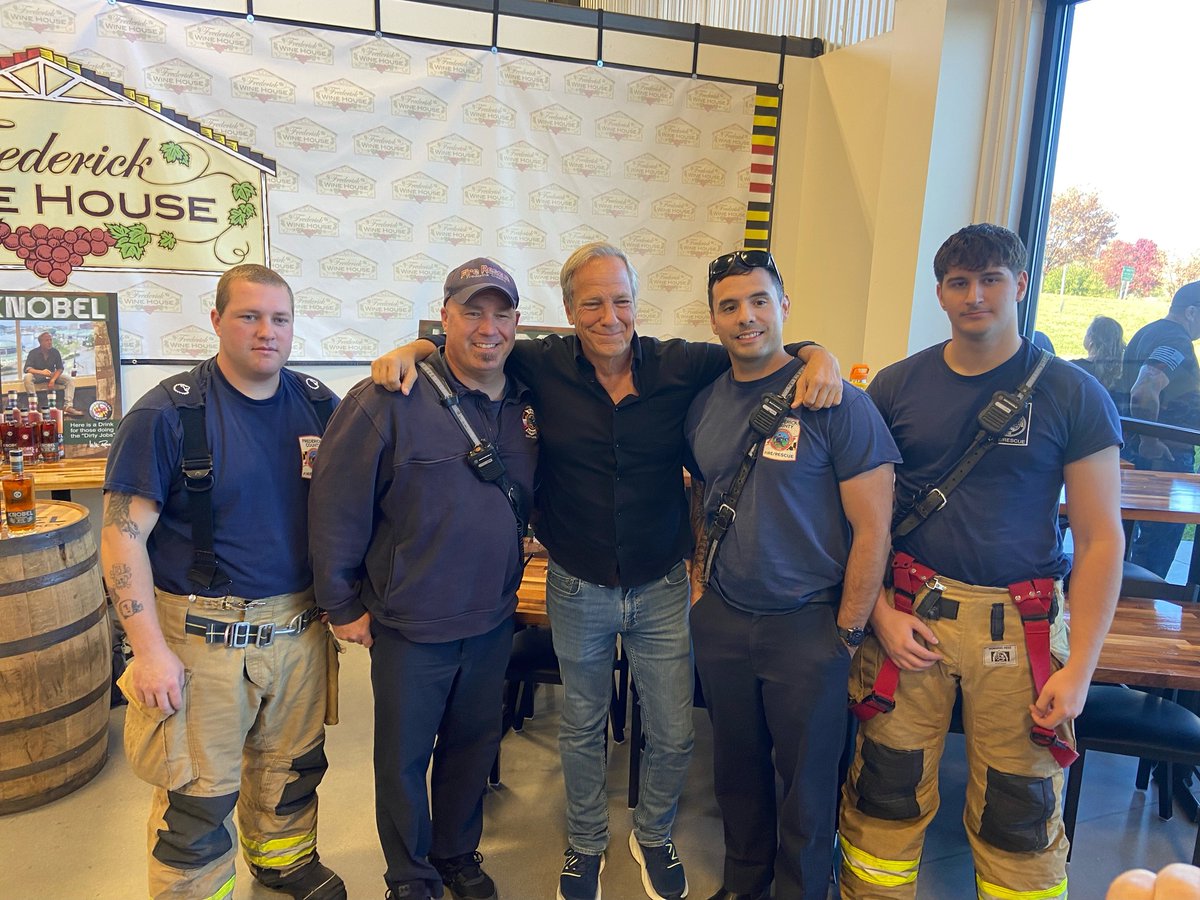 Another Knobel Cause

A big thanks to all those who ventured out last Friday to say hello at the <a href="/FredWineHouse/">Frederick Wine House</a>  and pick up a bottle of my grandfather’s whiskey. Once again, the line stretched all the way around the store, and the people in it made friends while they waited.