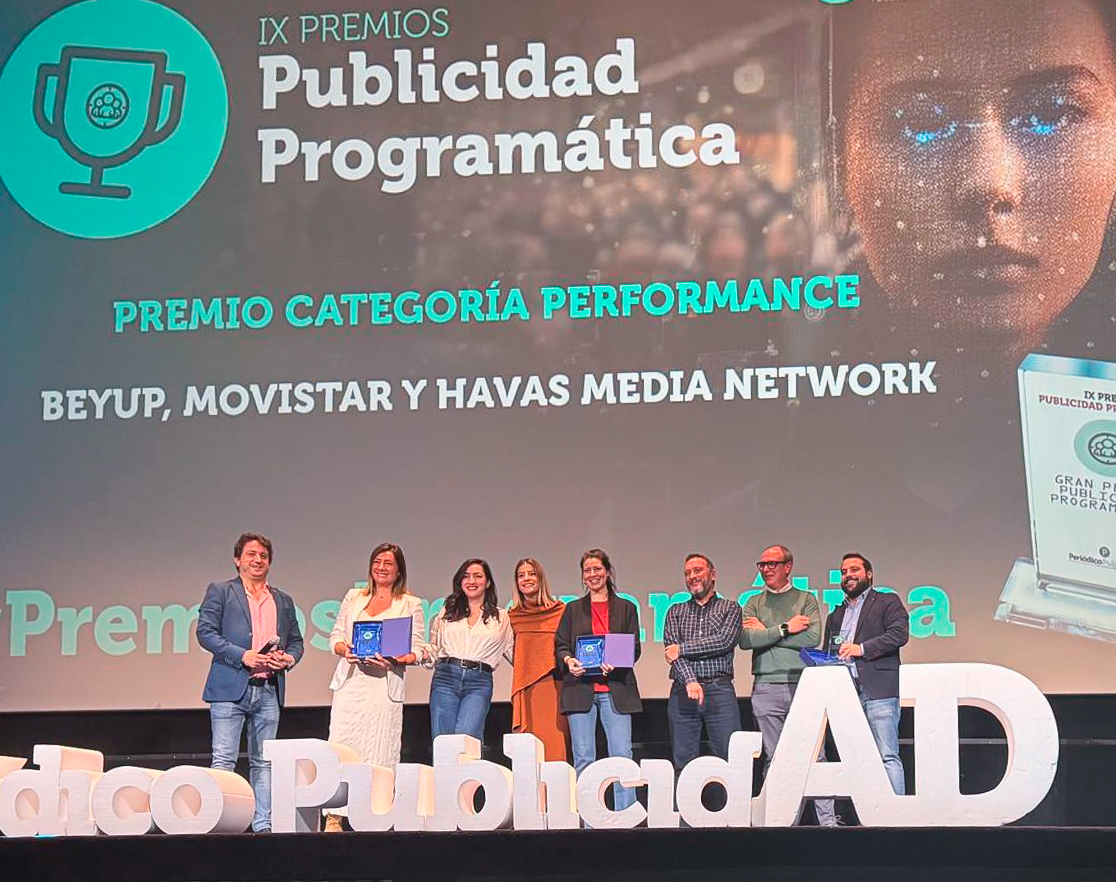 Esta mañana hemos podido vivir de primera mano el buen momento que vive el PDOOH dentro del universo de la Publicidad Exterior. Gracias al <a href="/PdelaPublicidad/">Periódico PublicidAD</a>  por organizarlo y contar con nosotros.