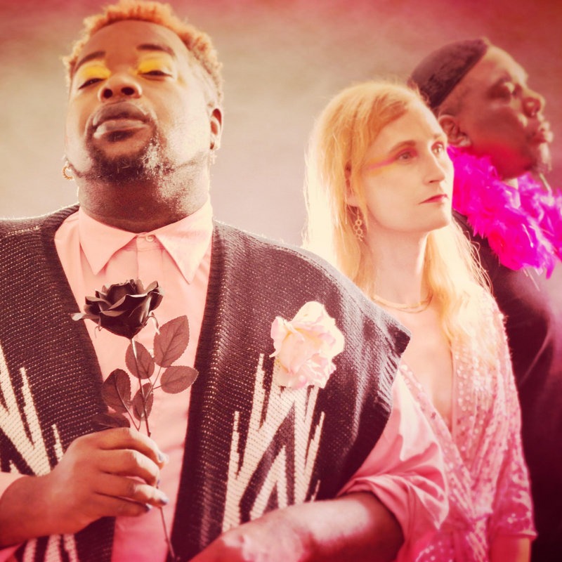 CPTCLE's tweet image. Looking for a different type of holiday show? We&apos;ve got three! &quot;The Black Rose Experience&quot; by @CoSWmusic, &quot;Tease the Season Part Deux: A Holiday Burlesque Spectacular&quot; by @Cleburlesque &amp;amp; @BellaSinCle, and &quot;The Light of Kinara: A Kwanzaa Celebration&quot; by @djapoarts. 🎟️ in our bio!