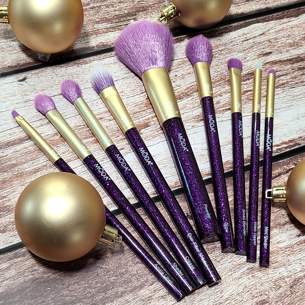 The Purple Glitter Face &amp; Eye Kits from the MŌDA Season of Sparkle collection check all our boxes! 
✅ Vegan Filaments  
✅ Waterproof Handles 
✅ Affordable 

🛒Shop exclusively online + in select <a href="/walmart/">Walmart</a> stores!

#modabrush #walmartbeauty #newatwalmart #seasonofsparkle