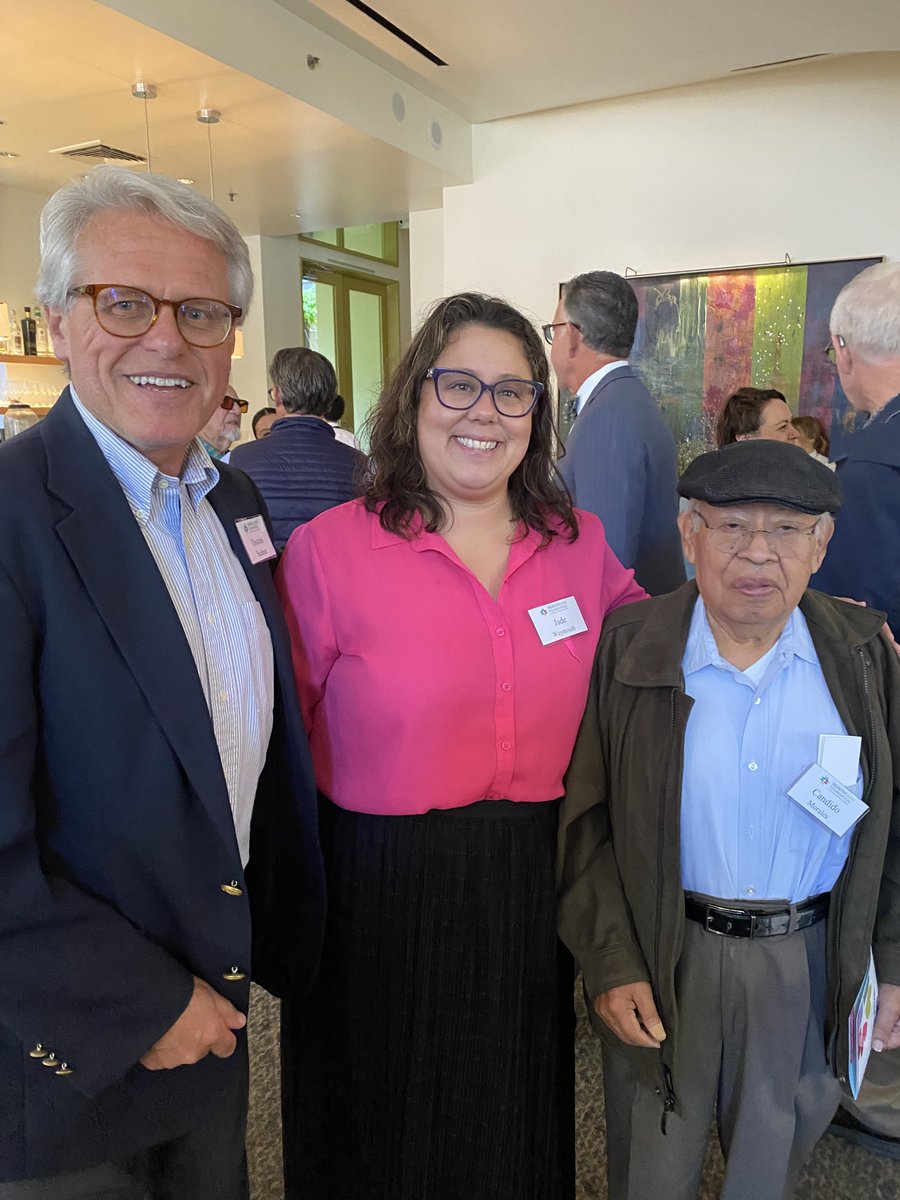 CaHumanDev's tweet photo. Jade Weymouth, ED of La Familia Sana and was honored by the Healthcare Foundation Northern Sonoma County with a 2024 Wetzel Award for community leadership and service to improve health and wellness in the region.
(L-R Thomas Stuebner; Jade Weymouth and Cándido Morales of CHD https://t.co/CSZ0LZayM5