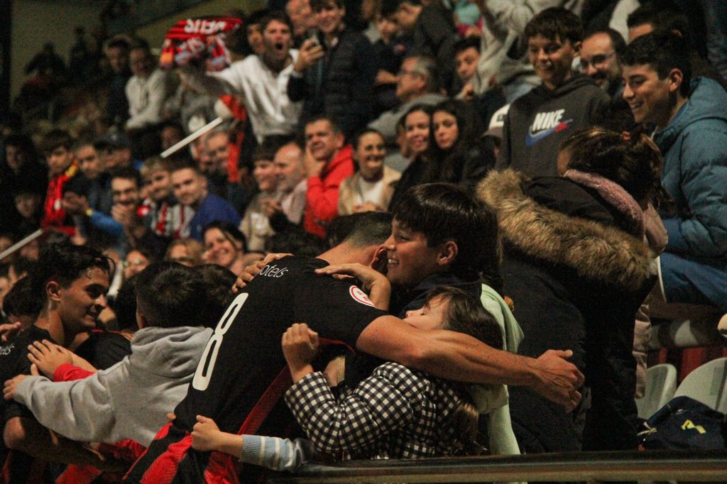 ʟᴀ ɪʟ·ʟᴜsɪᴏ́ ᴅ’ᴜɴ ɢᴏʟ ᴀ ʟ’ᴇsᴛᴀᴅɪ ᴍᴜɴɪᴄɪᴘᴀʟ 🥹❤️🖤