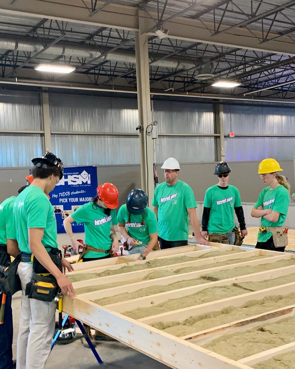 SHSM_TVDSB's tweet image. At LevelUp! London.  Laurier SHSM building a micro-home, thanks to LDCA.  

Come visit today, this evening and tomorrow, for everything skilled trades, at the Western Fair-Agriplex!  Free admission.