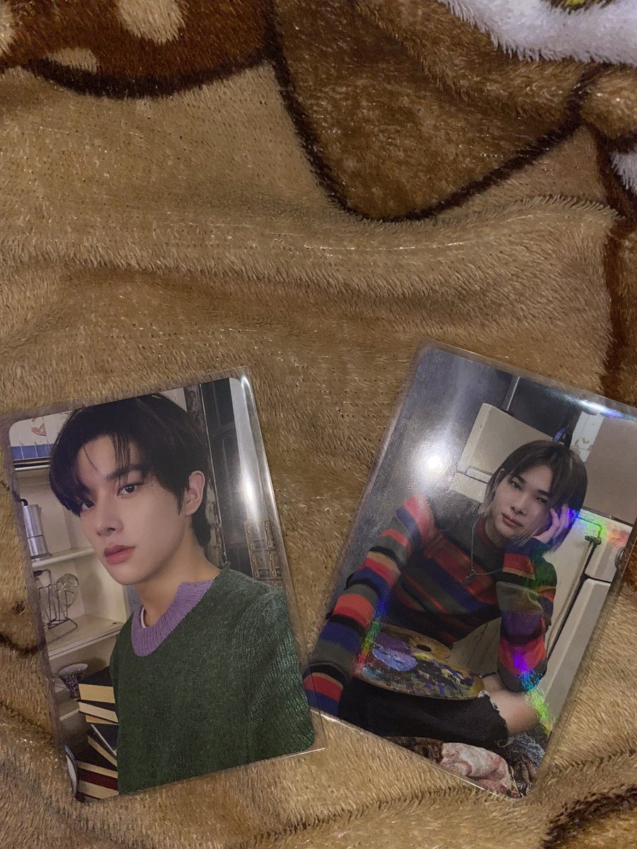 ksunooshii's tweet photo. ✦ . . wts | lfb | ph

 ⌗ selling ni-ki and jake set pc// dimension dilemma charybdis
     ╰ ₱450

✴︎ onhand &amp; mint condi 
rfs: need funds

𓂋  reply/dm if inch! ♡

🏷️: qs bns jungwon heeseung jay jake sunoo ni-ki sunghoon hee guitar jake selca
#ddeonutsells
@hoeforrubyjen https://t.co/K6LhWvf503