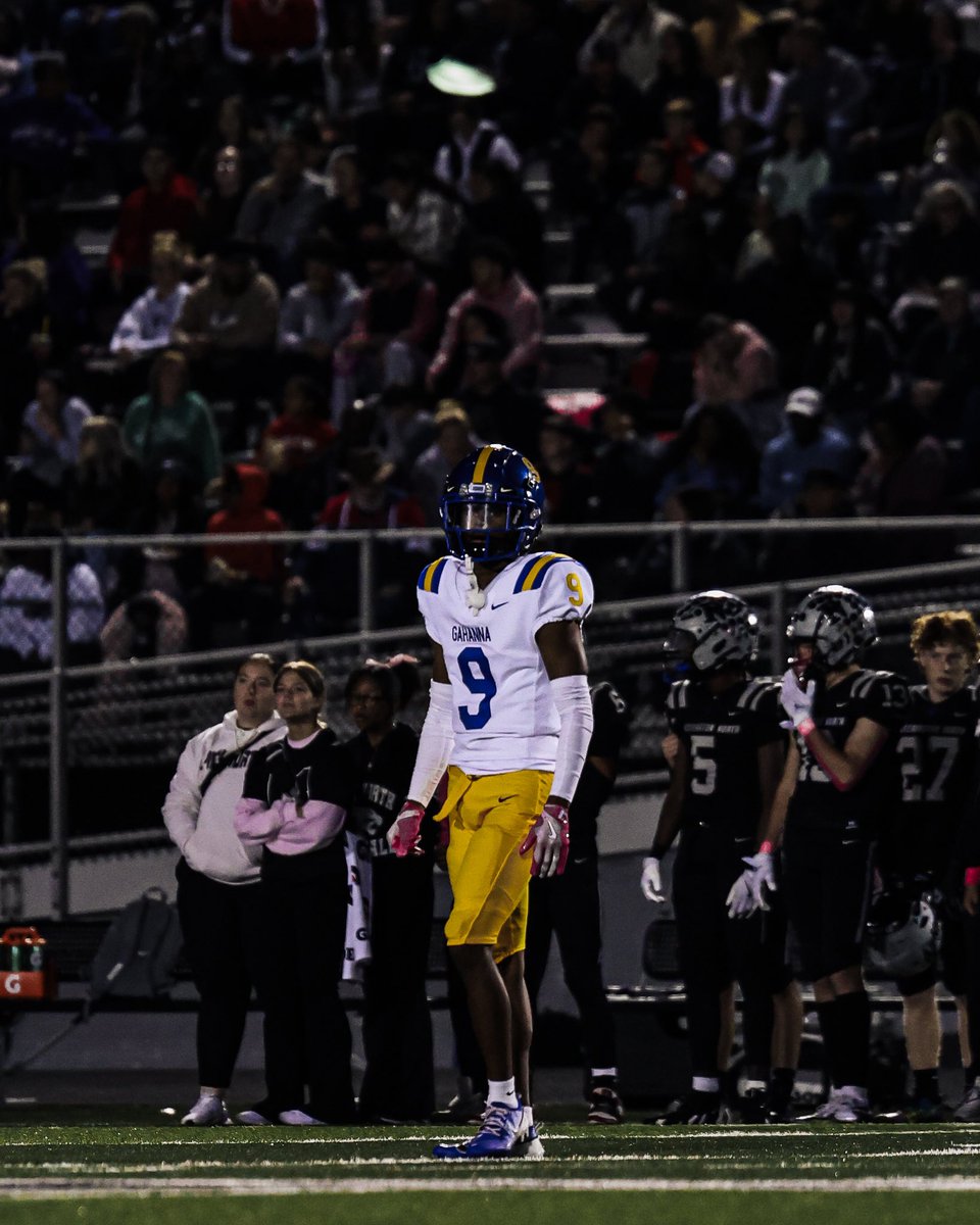 Senior Season 🎥…

hudl.com/v/2QksRj

<a href="/gahannafootball/">GahannaFootball</a> <a href="/Coach_MHolliday/">Murad Holliday</a>