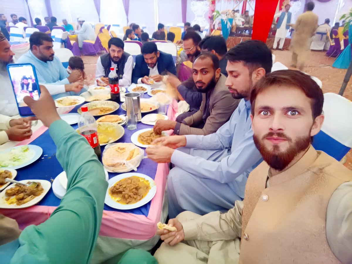 وقاص موندرہ ✨ tweet media