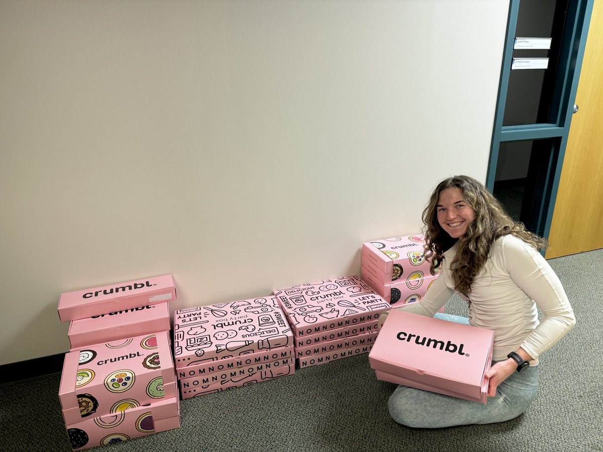 PowderlyGrace's tweet photo. We raised $470 of dough for @StJude at ATSU! 🍪🍪🍪 
Excited to race as a St. Jude’s Hero for all the kiddos in 3 weeks!! 
Together, we can save more lives 💛 https://t.co/10MnwspD7q