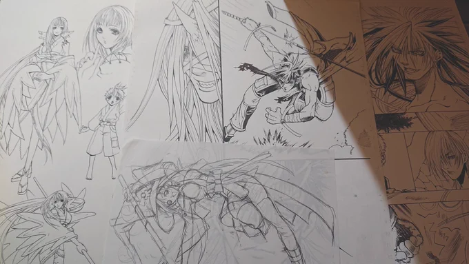 次から次へ古い絵が出てくる🧹
この辺はオリジナル
改めて見ると結構頑張ってたのでこの辺はファイルにでも突っ込んでおこう 