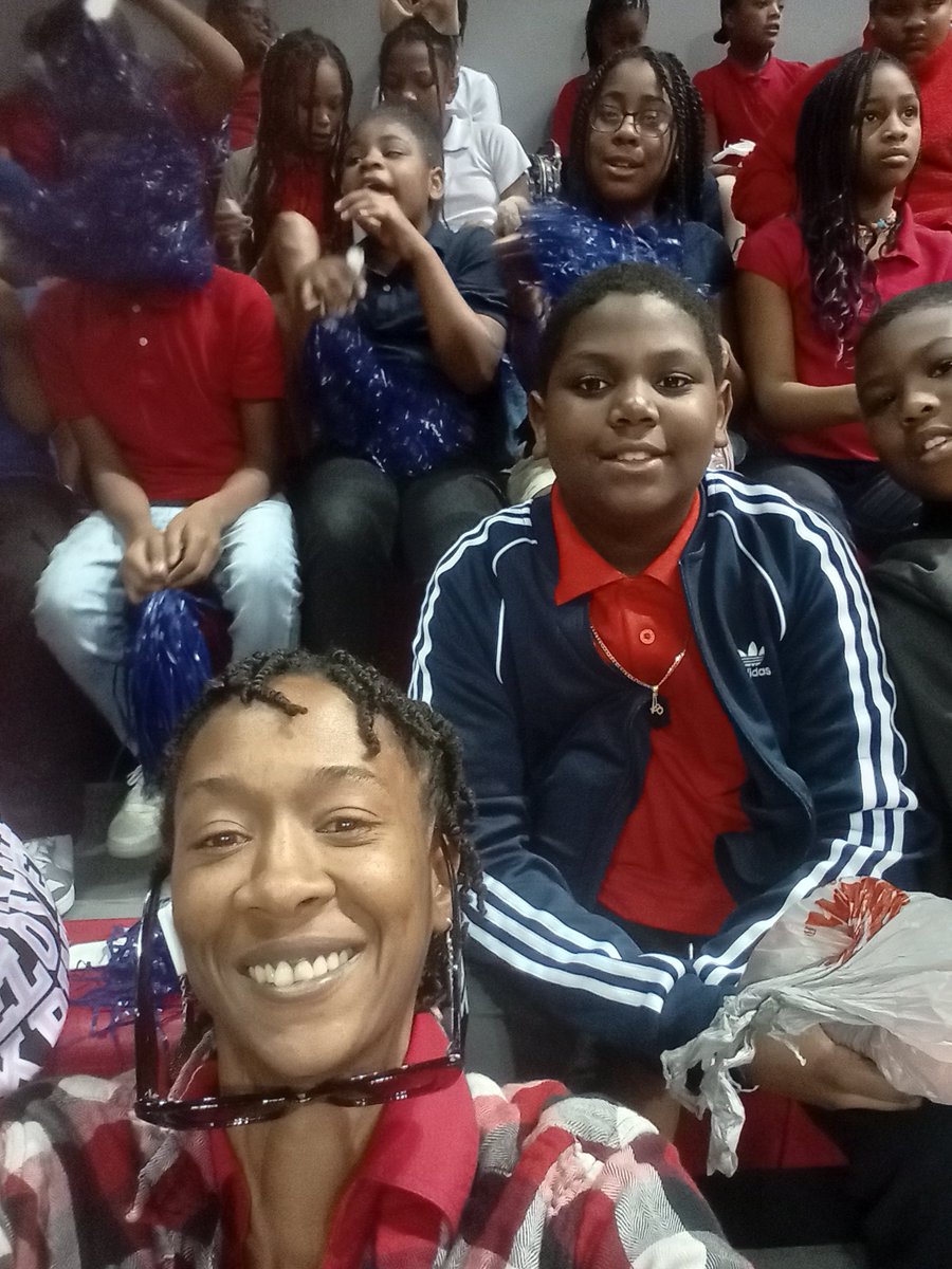 CreditHelping's tweet photo. Shout out to our Principal @kimbernique for giving the kids a front row seat at the SMU game. We represent the great #PRELancaster https://t.co/sUlMHp7cFF