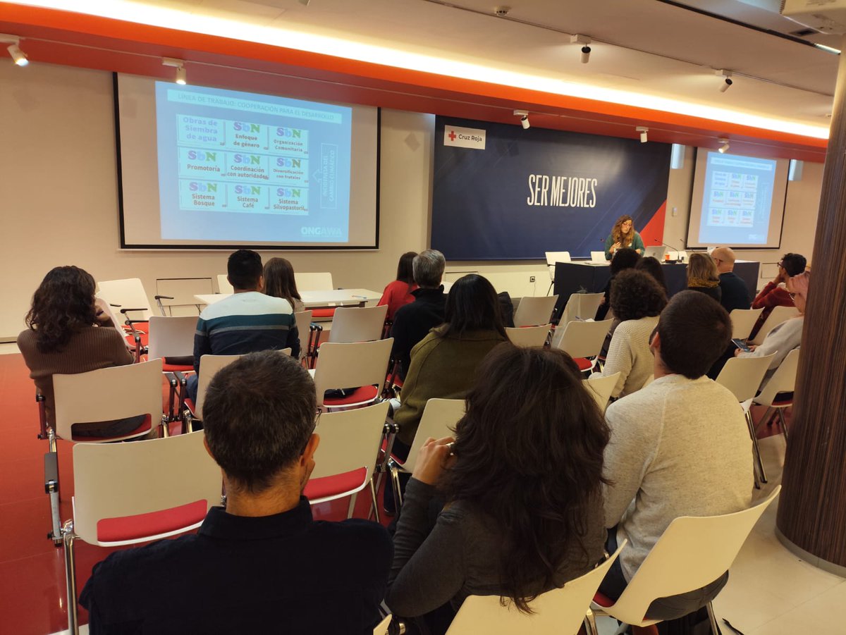 Hoy participamos en las jornadas organizadas por <a href="/CoordiONGD/">La Coordinadora✳️</a>  sobre #SbN y cooperación. Seguimos dando difusión a todo el conocimiento generado en el proceso #sinaguanohayfuturo, apoyado por <a href="/CooperacionAND/">AACID</a> y compartiendo nuestra experiencia
➡️+ info: lc.cx/7RVs7R