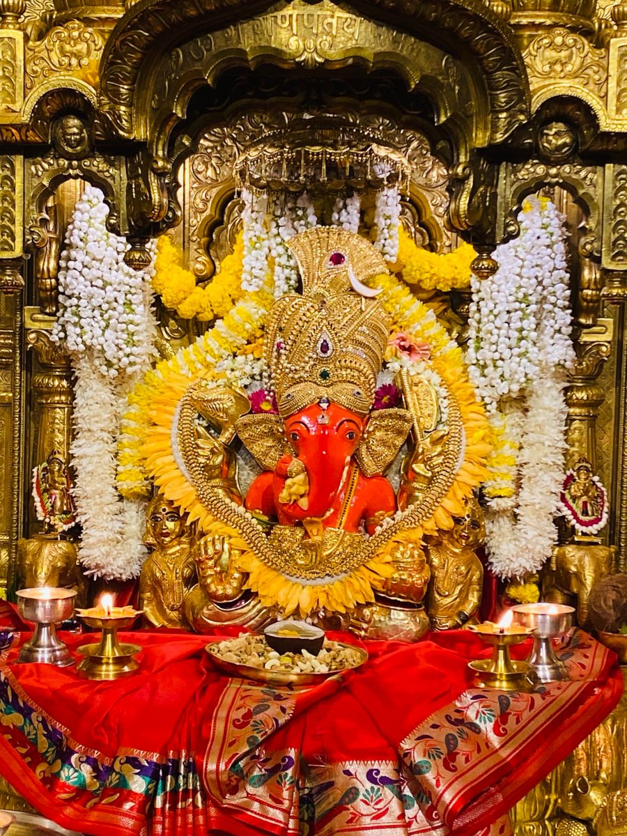 🌟गणपती बाप्पा मोरया💫
 🌟 मंगलमूर्ती मोरया💫