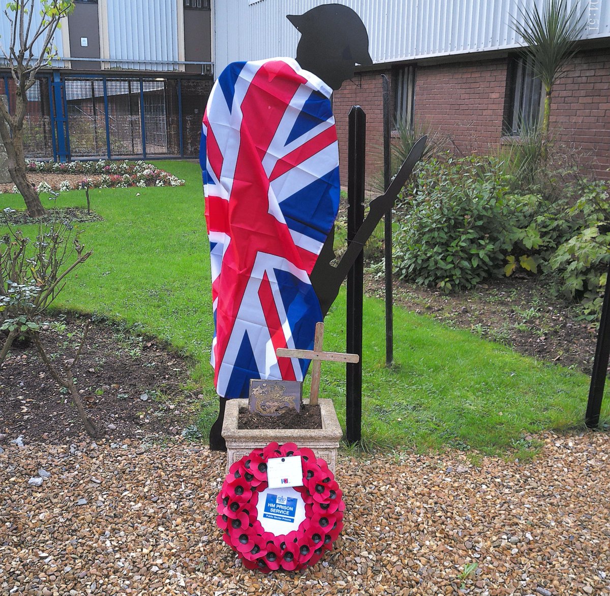 HMPFeatherstone's tweet image. Staff and prisoners @HMPFeatherstone held a Remembrance services to honour and remember those who have served and made the ultimate sacrifice for the freedom of others. #LestWeForget