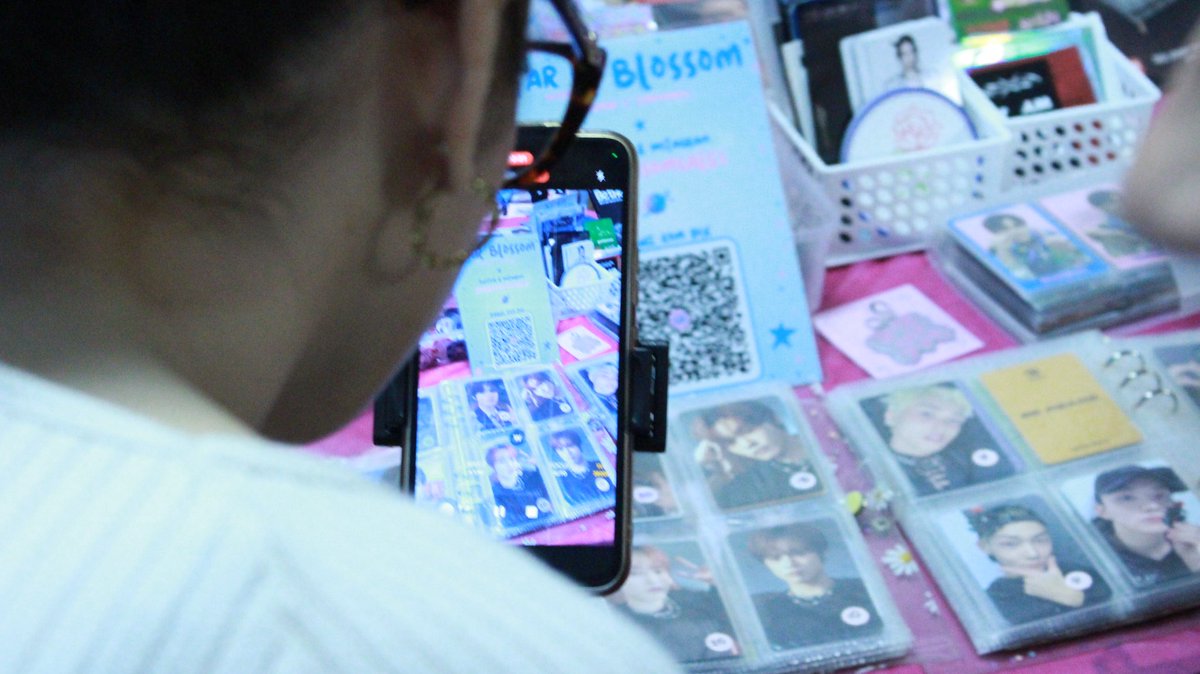 BulletproofEBR's tweet image. Gostaríamos de agradecer a todos os participantes, lojistas e convidados da 2ª Edição do nosso ‘Bulletproof Cardcaptors’ 🥳✨💋

@jintroshop, @catalino_store, @complex_luv, @erimoonstore, @_bomishop, @yuribsells, @sblossomsales, @blueprntsell, @yeosector, @somehow_com,…