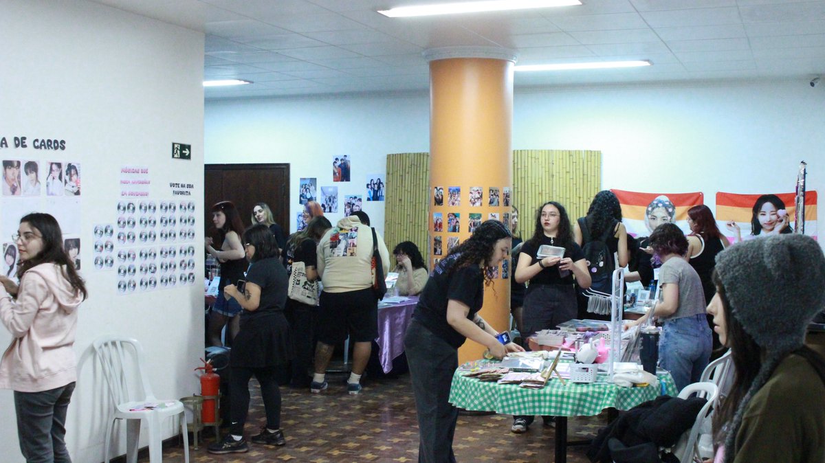 BulletproofEBR's tweet image. Gostaríamos de agradecer a todos os participantes, lojistas e convidados da 2ª Edição do nosso ‘Bulletproof Cardcaptors’ 🥳✨💋

@jintroshop, @catalino_store, @complex_luv, @erimoonstore, @_bomishop, @yuribsells, @sblossomsales, @blueprntsell, @yeosector, @somehow_com,…