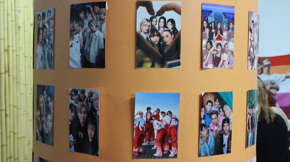 BulletproofEBR's tweet image. Gostaríamos de agradecer a todos os participantes, lojistas e convidados da 2ª Edição do nosso ‘Bulletproof Cardcaptors’ 🥳✨💋

@jintroshop, @catalino_store, @complex_luv, @erimoonstore, @_bomishop, @yuribsells, @sblossomsales, @blueprntsell, @yeosector, @somehow_com,…