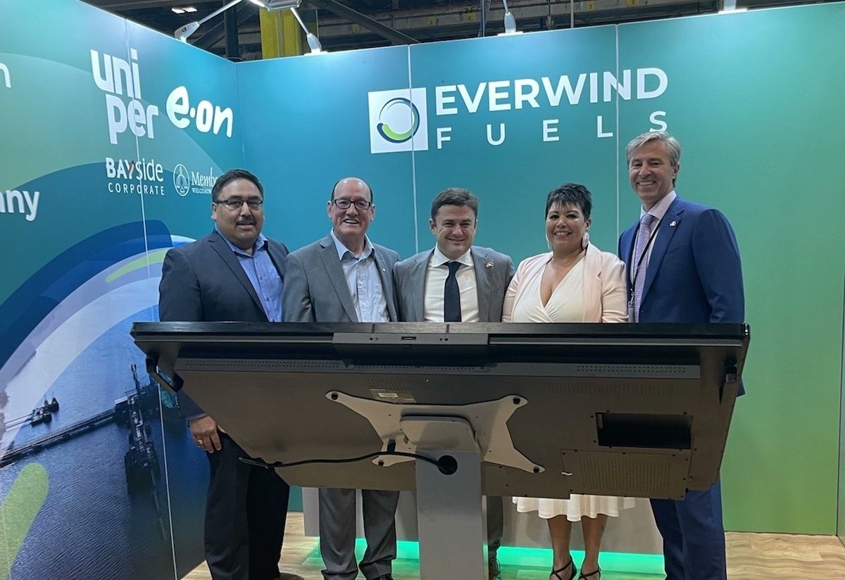 <a href="/FredDeLorey/">Fred DeLorey</a> <a href="/CPC_HQ/">Conservative Party</a> <a href="/mtuttoncporg/">Michael Tutton</a> <a href="/MichaelTGorman/">michael gorman</a> <a href="/HeidiPGlobalTV/">Heidi Petracek</a> <a href="/BruceFriskoCTV/">Bruce Frisko</a> <a href="/ChenderClaudia/">Claudia Chender</a> <a href="/lynds_armstrong/">Lyndsay Armstrong</a> <a href="/CTVAtlantic/">CTV News Atlantic</a> <a href="/globalhalifax/">Global Halifax</a> <a href="/CityNewsHFX/">CityNews Halifax</a> <a href="/NSNDP/">Nova Scotia NDP</a> 3) A private meeting between Tim Houston and Trent Vichie is clearly a lobbying  event, but Houston has not reported the meeting on his required expense claims for travel.

The <a href="/HfxExaminer/">Halifax Examiner</a> learned about the March  13 meeting and has detailed info about who was present for it.