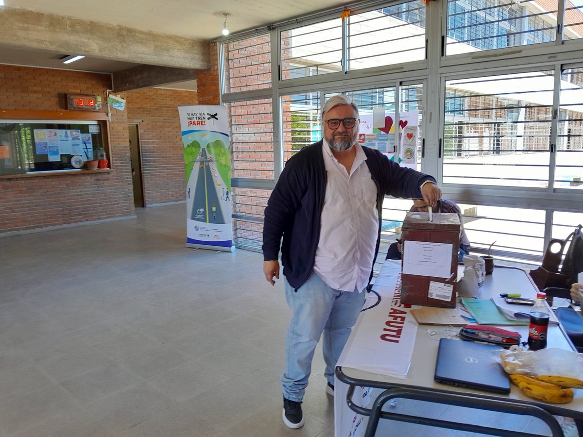 nmbr_1986's tweet photo. Elecciones Sindicales de #AFUTU
Lo hermoso de vivir tiempos democráticos para poder elegir quién te represente.
#EleccionesAFUTU2024 https://t.co/sYrZxlhDer