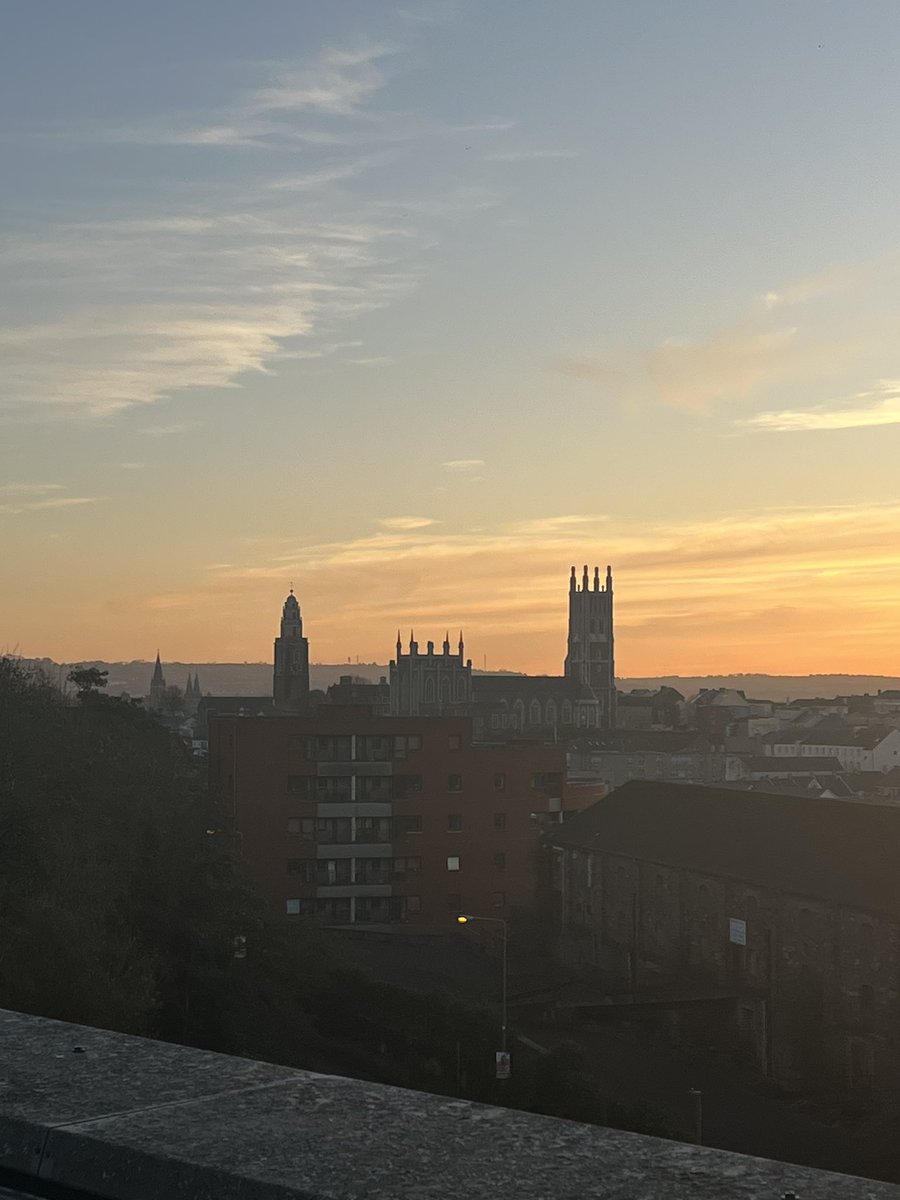 MaryOK24's tweet photo. A stunning November evening in Cork https://t.co/rMhxl2SkZF