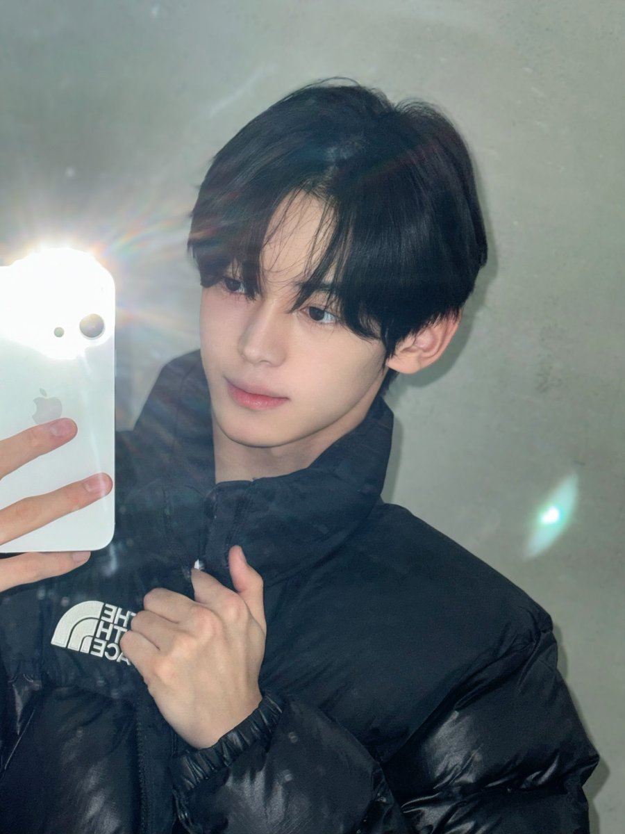 Hanjin pics hiatus tweet media
