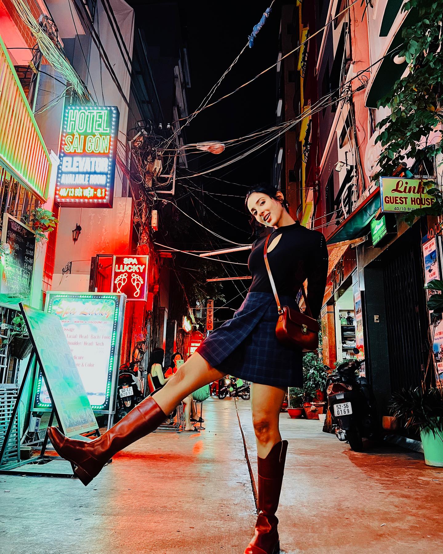 GcMuOsXXQAAjMf_?format=jpg&name=large