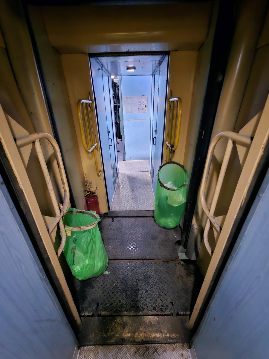 trainwalebhaiya's tweet photo. Onboard Boat Mail From Chennai to Rameshwaram (Mandapam)

• Booked tickets in morning, it got confirmed,
• The train is super neat and clean, Bin bags are provided in every coach where passenger can put waste,
• No overcrowding in any class of train

When you switch instantly from North India to South India these differences makes so much sense, while it's the same Indian Railways at both the places there's a huge gap on different parameters especially the focus on cleanliness 👌

According to me, while the trains are same, it's people who make the difference, people as in both Indian Railways employees & passenger, Employees in south are more dedicated towards their job and perform their duties well and passenger ensure to treat it as their property & maintain it meanwhile it's not the same case in North, same reflects in not only railways but other industries as well. #IndianRailways