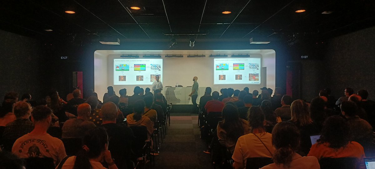 barcelonactiva's tweet photo. 💻La #ITAcademy continua apostant pel talent i la innovació!
@Decathlon ha visitat a l'alumnat per donar a conèixer el pas a pas d'inici i tancament del procés d'integració d'aplicacions.
🔍Una de les claus és la col·laboració per a potenciar una millor experiència d’usuari. https://t.co/PNSSeuh3Yo