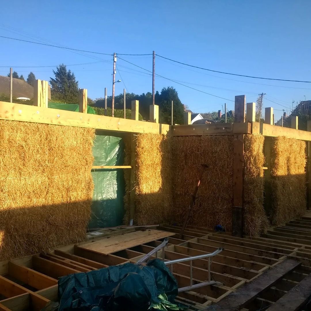 Straw Building UK tweet media