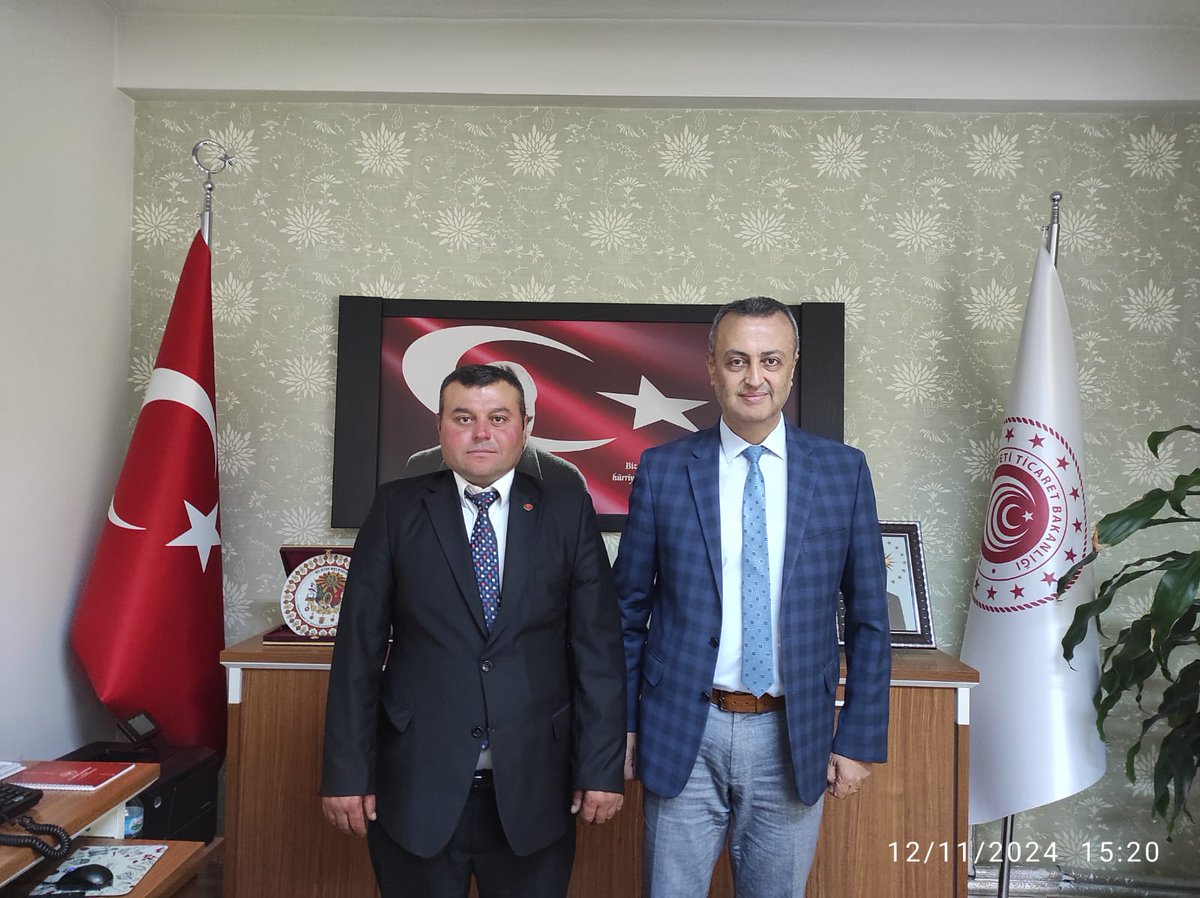 Büyüksusuz Köyü Muhtarımız Sayın Sezer ER İl Müdürlüğümüze ziyarette bulundular. Kendilerine teşekkür ediyor, çalışmalarında başarılar diliyorum.